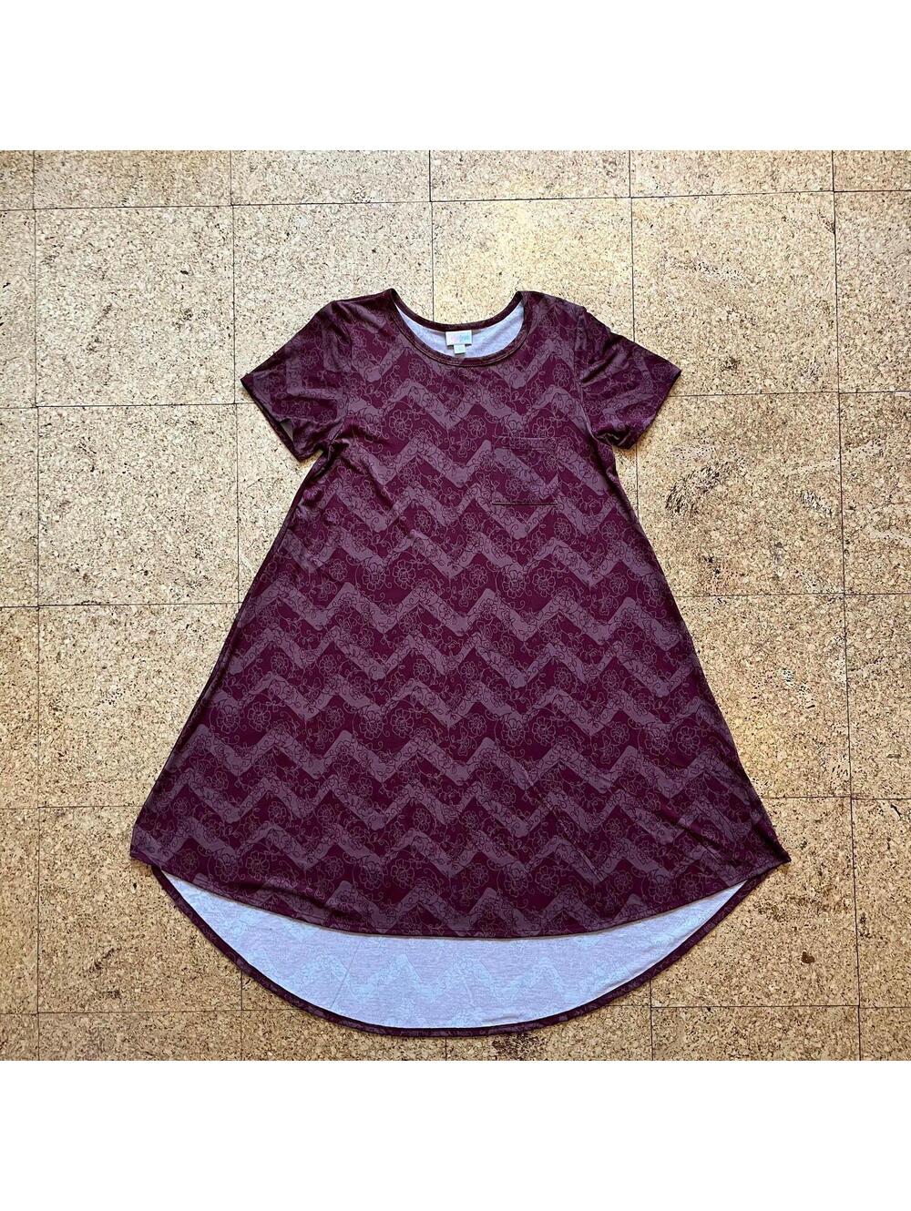 LuLaRoe Carly Shirt Dress Women's Small Burgundy Mauve Chevron High Low Pocket